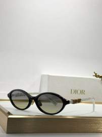Picture of Dior Sunglasses _SKUfw77670587fw